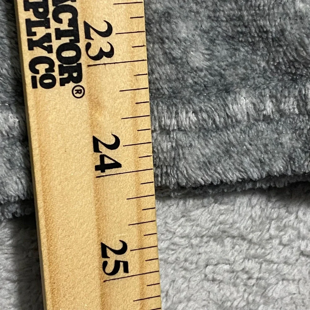 Disney Thumper Pajama Top Womens S Small Grey Long Sleeve Fleece Sleep Shirt - Picture 11 of 15